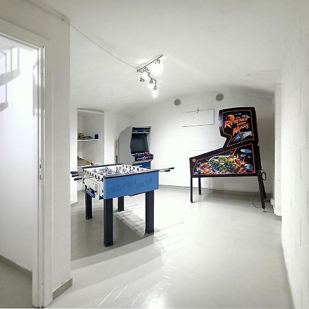 Апартаменты Game House In The Center Милан Экстерьер фото